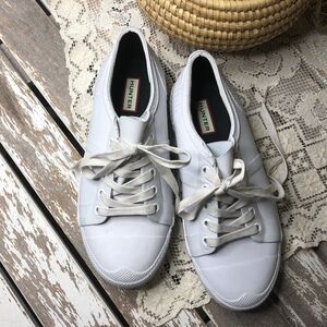Hunter white low top waterproof sneakers UK 8